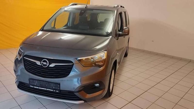 Mondstein grau/e:vulkan grau Gebraucht 2020 Opel Combo Life Innovation Van / Kleinbus | 20.690 € (Fairer Preis) - Bild 1/4
