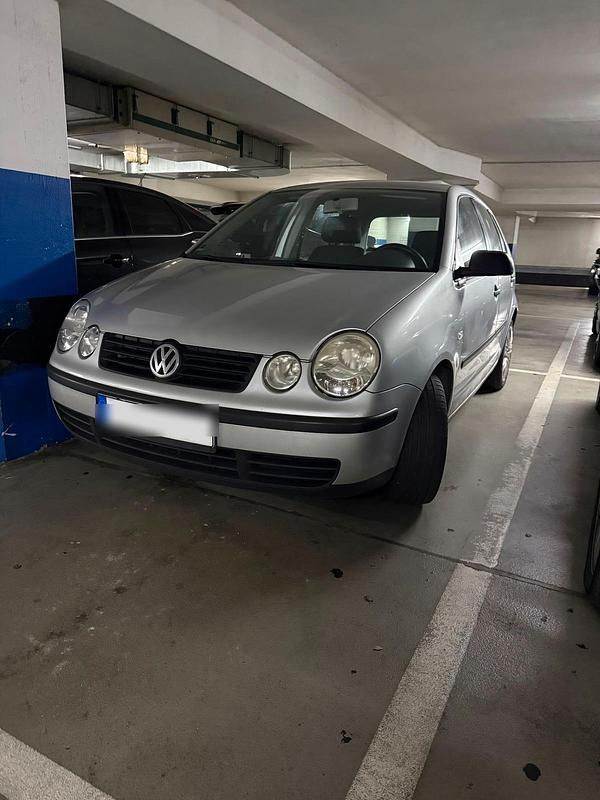 Silber Gebraucht 2002 VW Polo Kleinwagen | 1.850 € (Etwas zu teuer) - Bild 1/4