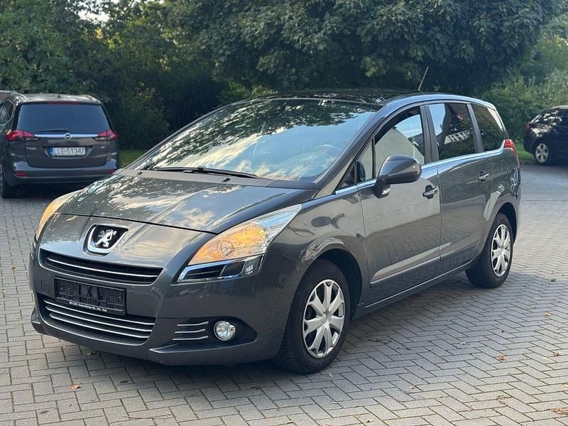 Gebraucht 2009 Peugeot 5008 Van / Kleinbus | 4.250 € (Fairer Preis) - Bild 1/4