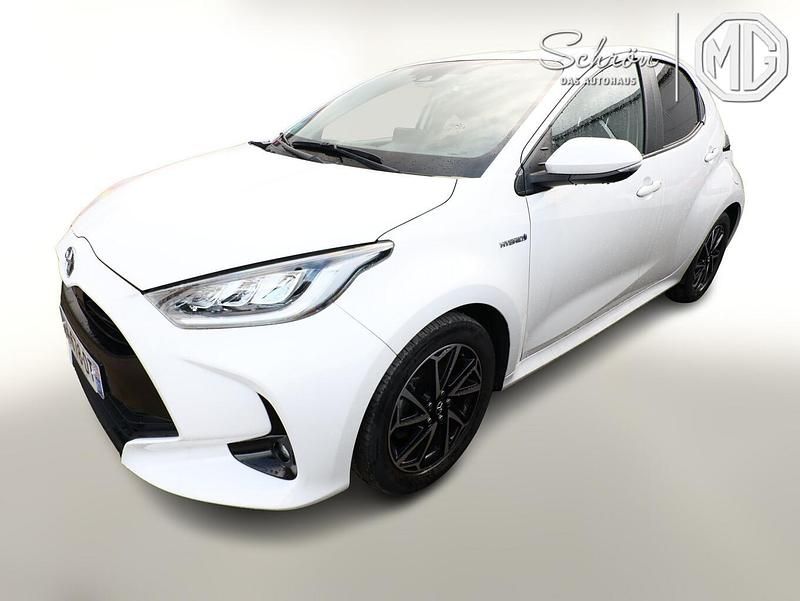 Gebraucht 2021 Toyota Yaris Hybrid Team Kleinwagen | 18.856 € (Fairer Preis) - Bild 1/4