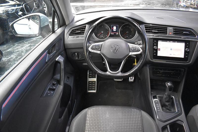 Gebraucht VW Tiguan Active 150 PS (110 kW) 2021 Silber SUV