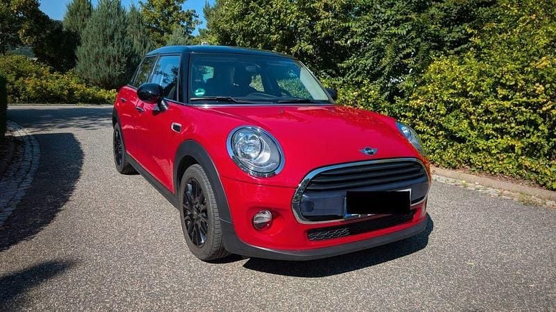 Rot Gebraucht 2018 Mini Cooper Chili Kleinwagen | 16.500 € (Fairer Preis) - Bild 1/4
