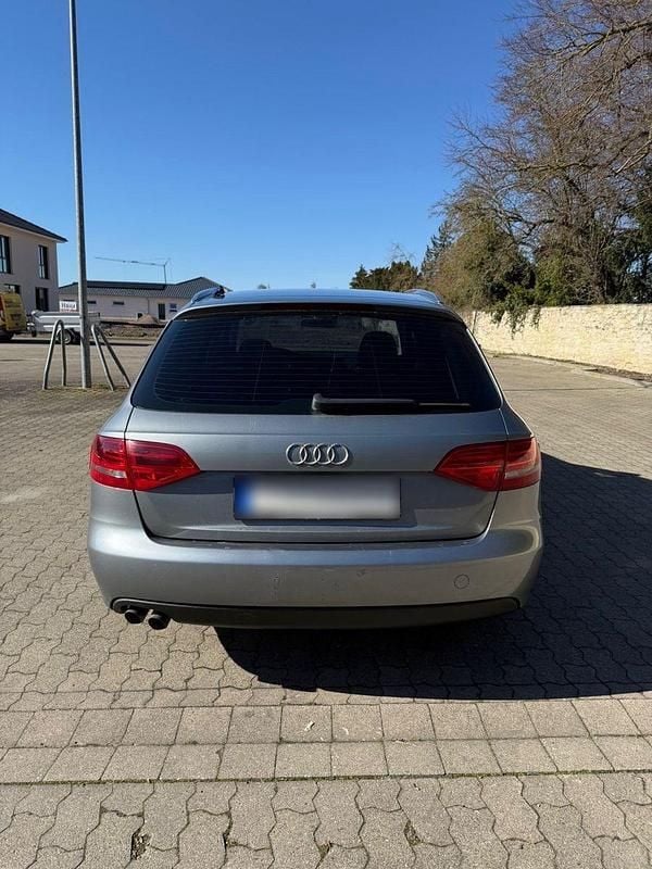 Second-hand Audi A4 120 CP (88 kW) 2009 Argintiu Break