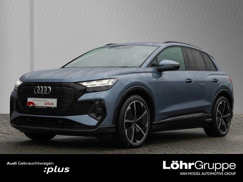 Geysirblau metallic Gebraucht 2023 Audi Q4 e-tron Ambiente SUV | 41.680 € (Etwas zu teuer) - Bild 1/4
