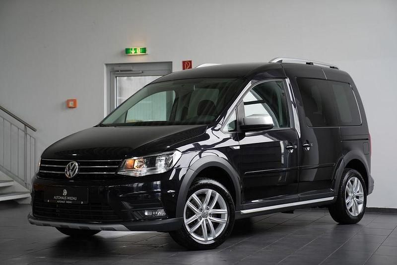 Schwarz Gebraucht 2018 VW Caddy Van / Kleinbus | 12.490 € (Guter Preis) - Bild 1/4