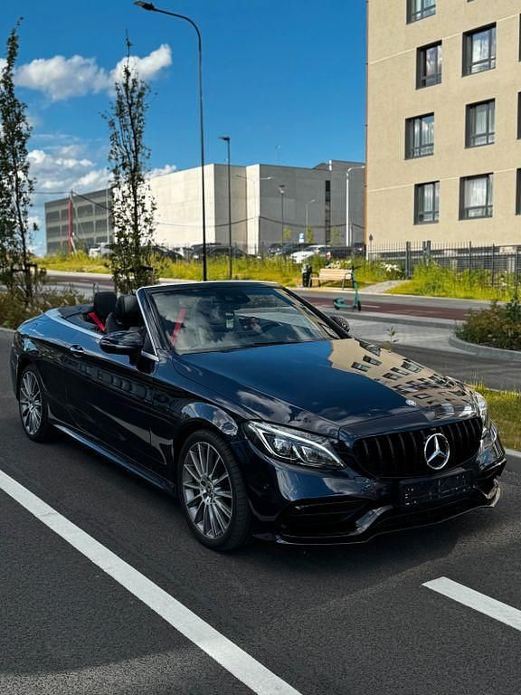 Blau Gebraucht 2018 Mercedes C220 Cabrio | 27.000 € (Superpreis) - Bild 1/4