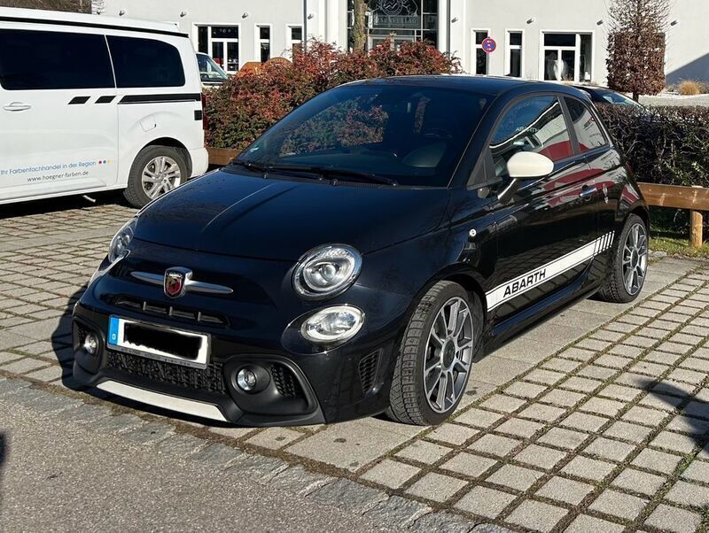 Gebraucht Abarth 595 70th Anniversary 165 PS (121 kW) 2020 Schwarz Kleinwagen