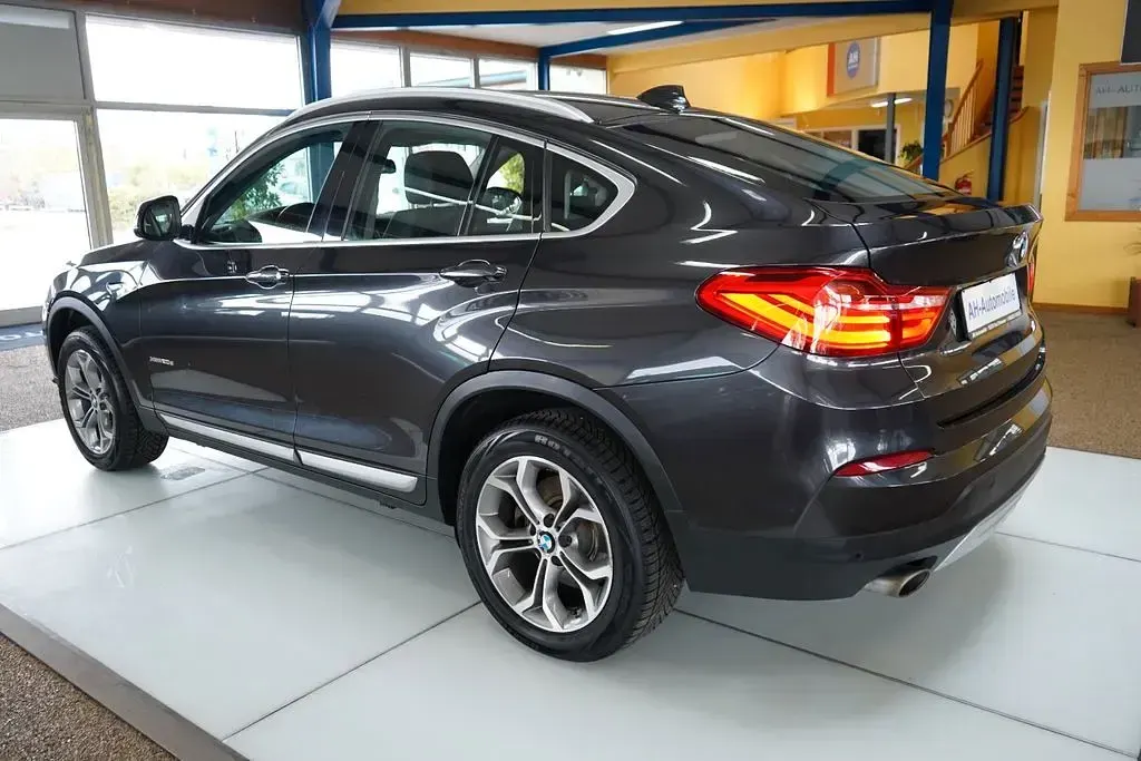 Gebraucht BMW X4 xLine 190 PS (139 kW) 2017 Grau SUV