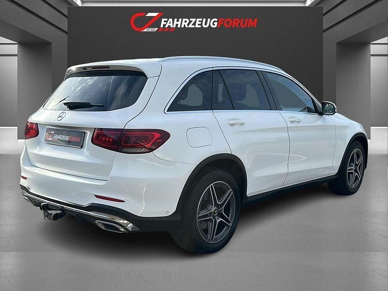 Gebraucht Mercedes GLC200 AMG 197 PS (144 kW) 2019 Weiß SUV