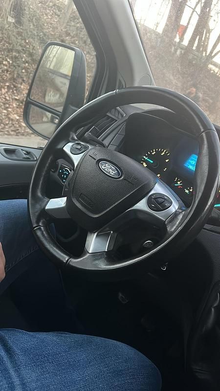 Gebraucht Ford Transit 125 PS (91 kW) 2015 Silber Van / Kleinbus