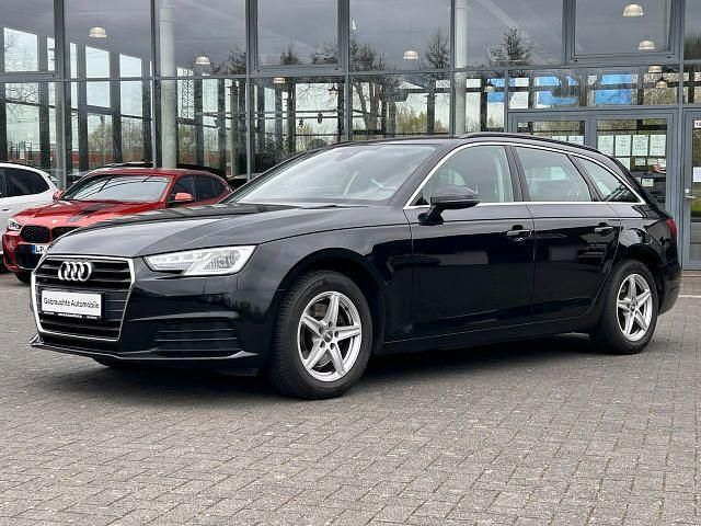 Brillantschwarz Gebraucht 2018 Audi A4 Kombi | 18.190 € (Fairer Preis) - Bild 1/4