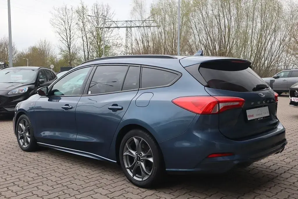 Usata Ford Focus ST-Line 150 CV (110 kW) 2021 Blu Station wagon