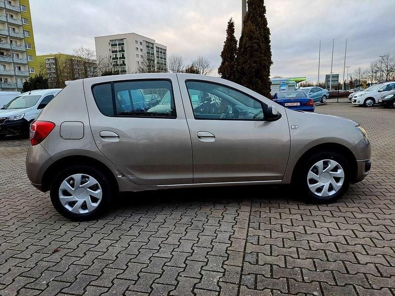 Gebraucht Dacia Sandero Lauréate 90 PS (66 kW) 2015 Limousine
