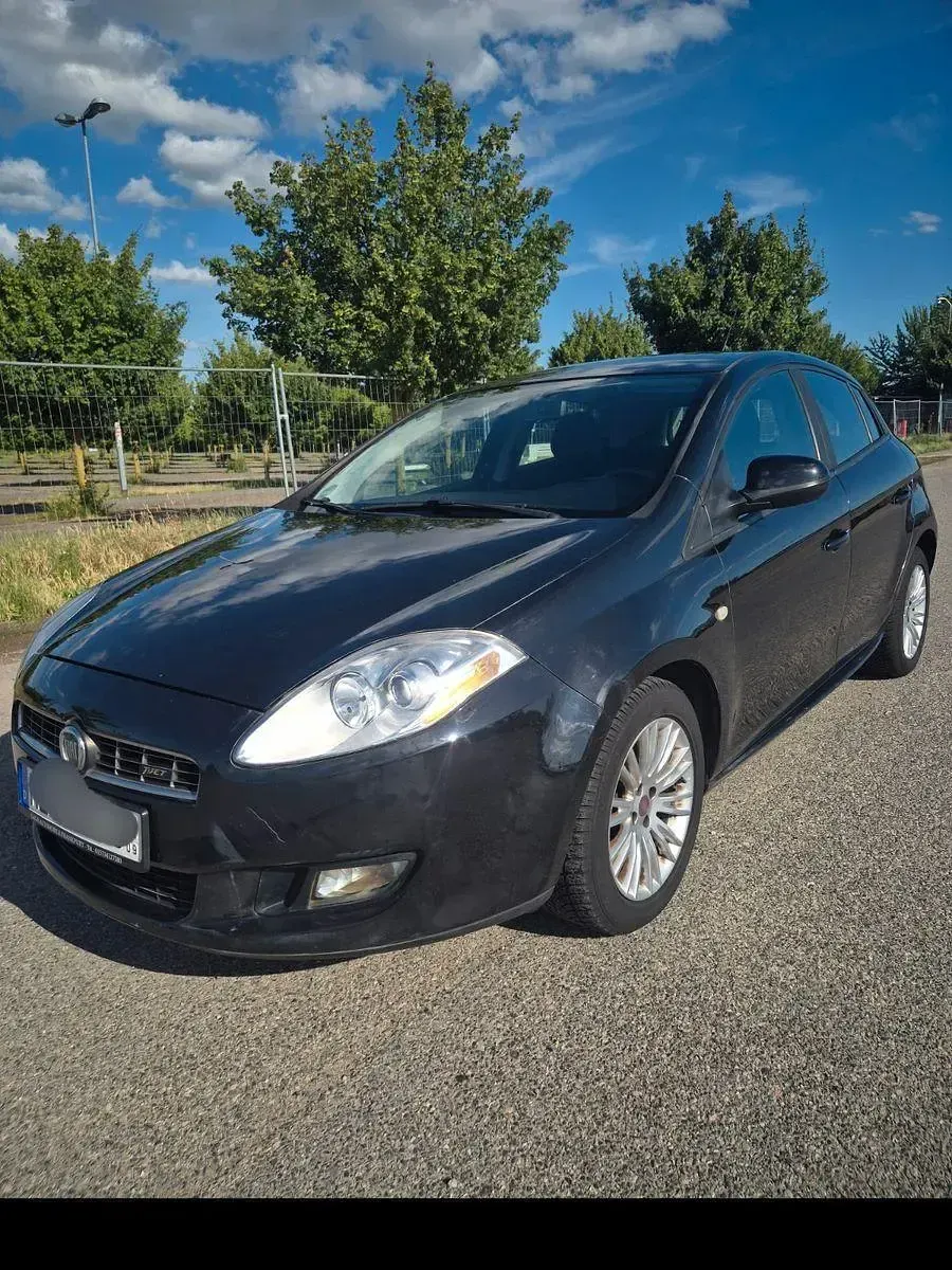 Gebraucht Fiat Bravo Dynamic 120 PS (88 kW) 2009 Schwarz Kleinwagen