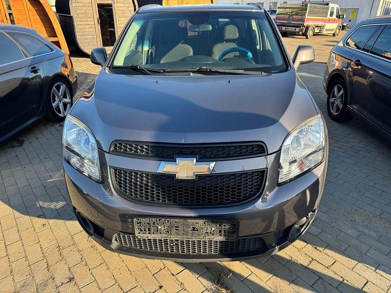 Gebraucht Chevrolet Orlando LS 141 PS (103 kW) 2012 Grau Van / Kleinbus