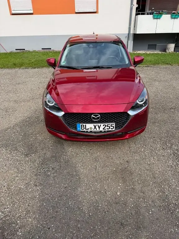 Gebraucht Mazda 2 Center-Line 90 PS (66 kW) 2020 Rot Limousine