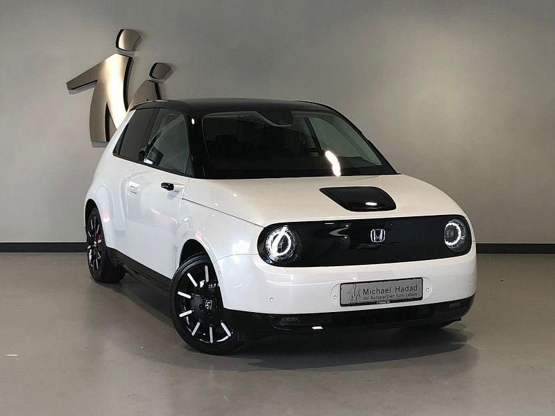 Weiß Gebraucht 2021 Honda e Advance Kleinwagen | 18.900 € (Fairer Preis) - Bild 1/4