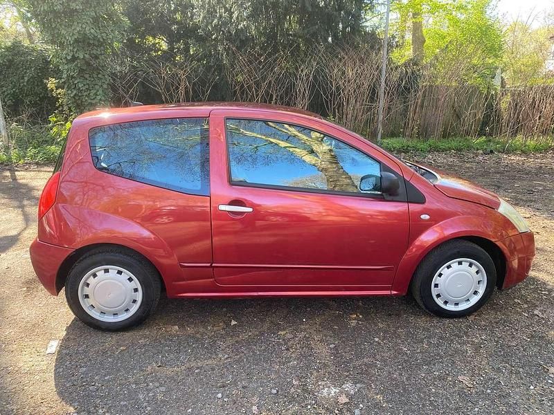 Gebraucht Citroën C2 60 PS (44 kW) 2004 Rot Kleinwagen