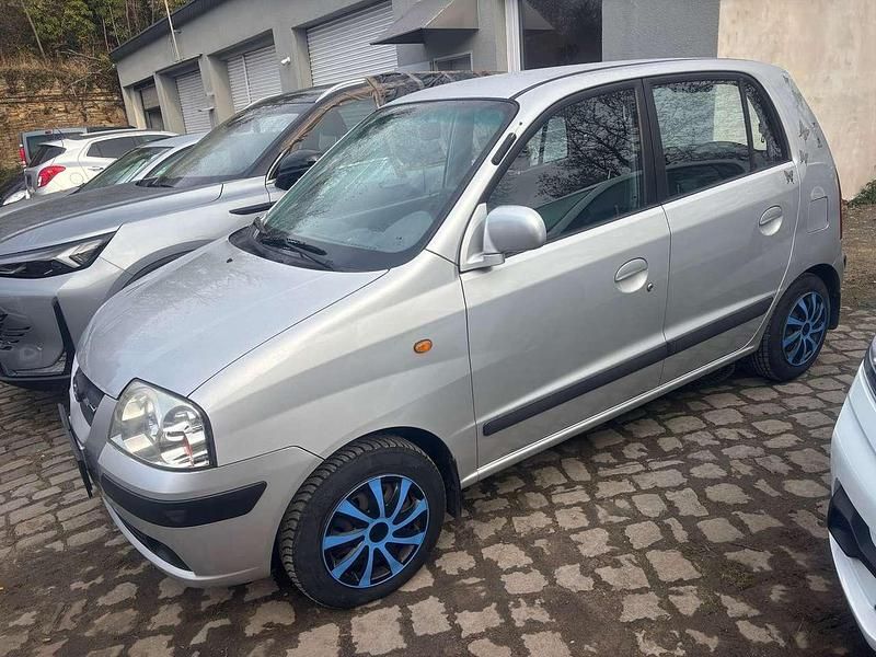 Gebraucht Hyundai Atos Comfort 63 PS (46 kW) 2006 Bright silver Kleinwagen