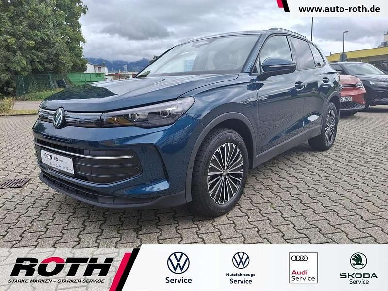 Nightshade blue metallic Neu 2024 VW Tiguan SUV | 40.990 € (Superpreis) - Bild 1/4
