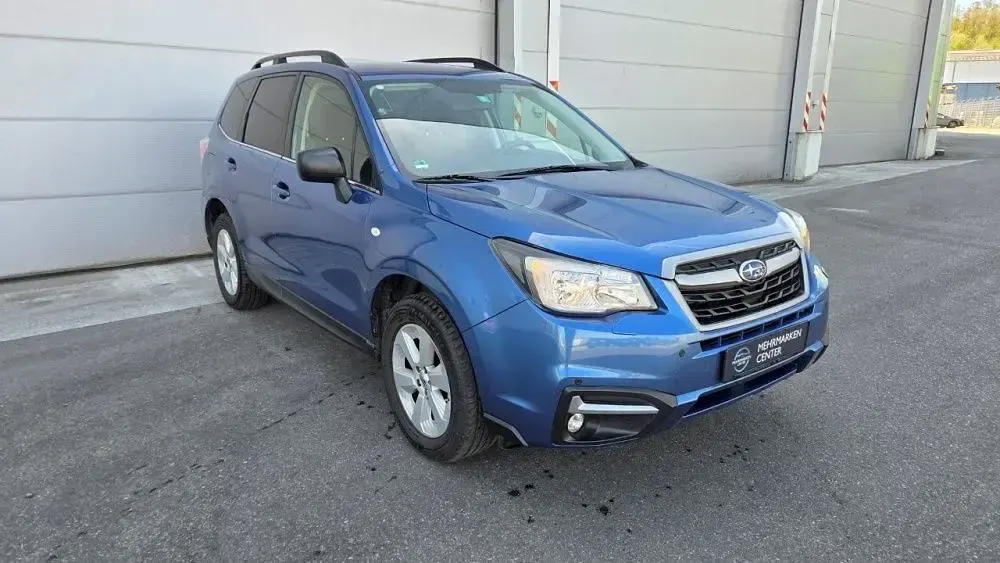 Gebraucht Subaru Forester 150 PS (110 kW) 2018 Blau SUV