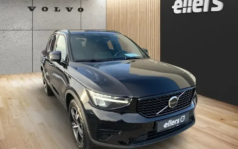 Gebraucht Volvo XC40 Plus 197 PS (144 kW) 2023 Schwarz SUV