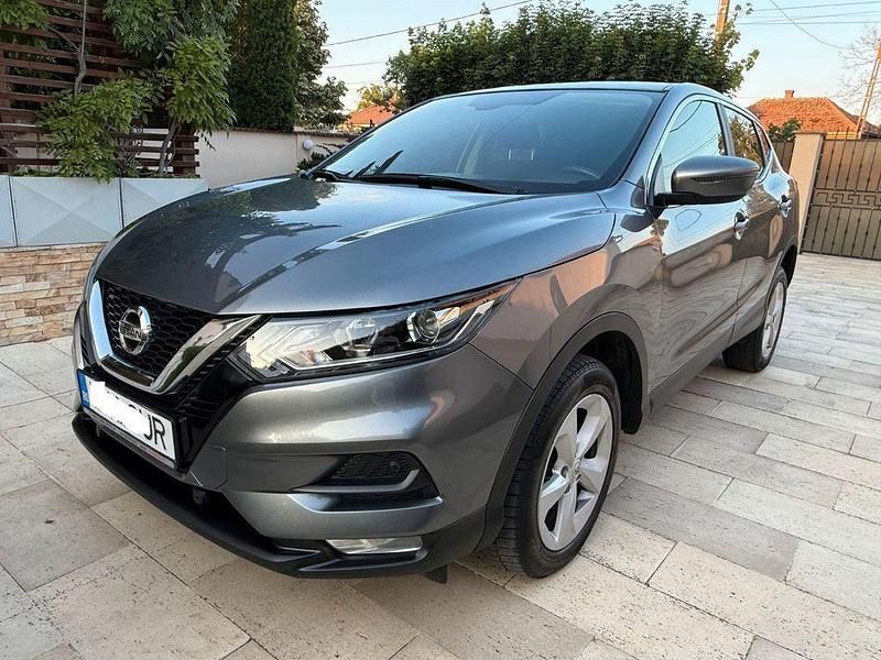 Grau Gebraucht 2020 Nissan Qashqai N-Motion SUV | 14.900 € (Fairer Preis) - Bild 1/4