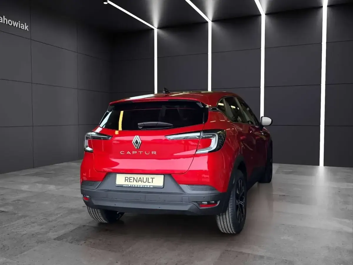 Neu Renault Captur Evolution 114 PS (83 kW) 2026 Dezirrot metallic SUV