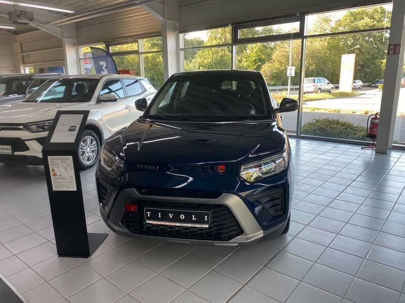Neu SsangYong Tivoli 163 PS (119 kW) 2025 Blau SUV