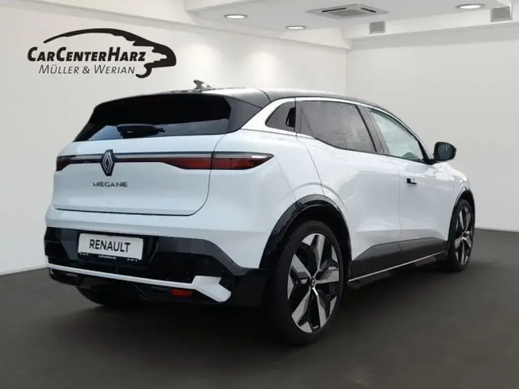 Używany Renault Mégane Techno 160 kW (218 KM) 2024 Biały Sedan/Limuzyna