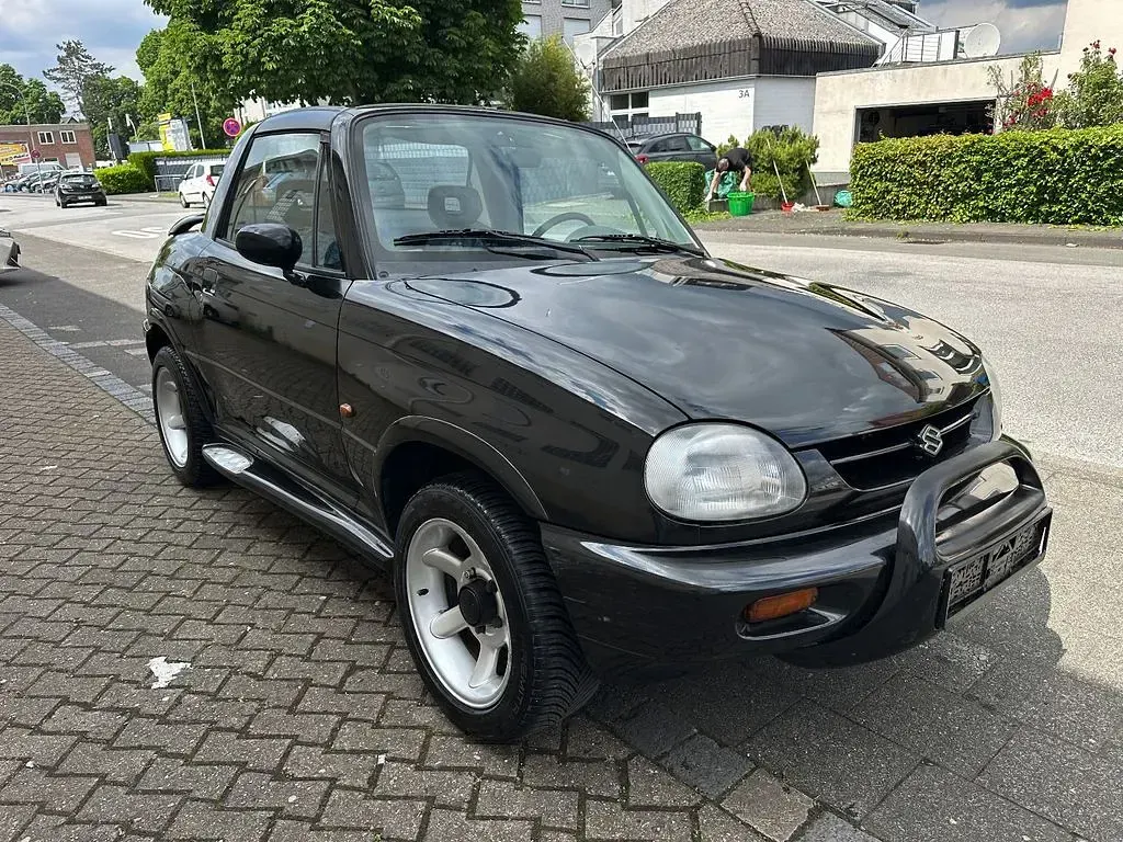 Używany Suzuki Vitara 97 KM (71 kW) 1997 Czarny SUV