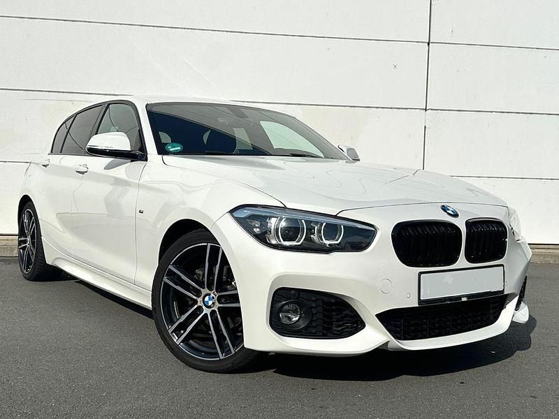 Weiß Gebraucht 2017 BMW 118 M Sport Kleinwagen | 15.990 € (Guter Preis) - Bild 1/4
