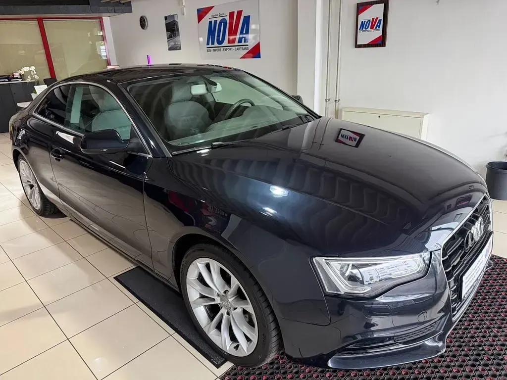 Second-hand Audi A5 Sport 245 CP (180 kW) 2014 Albastru Coupe
