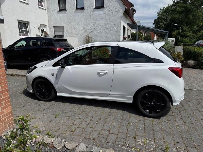 Gebraucht Opel Corsa Color Edition 69 PS (50 kW) 2019 Weiß Kleinwagen