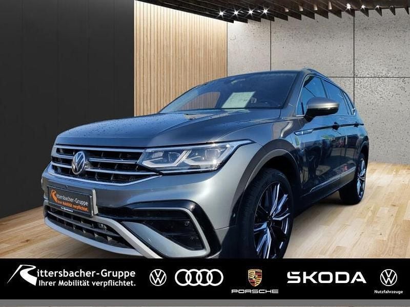 Platinum grey metallic Gebraucht 2022 VW Tiguan Allspace Elegance SUV | 37.650 € (Guter Preis) - Bild 1/4