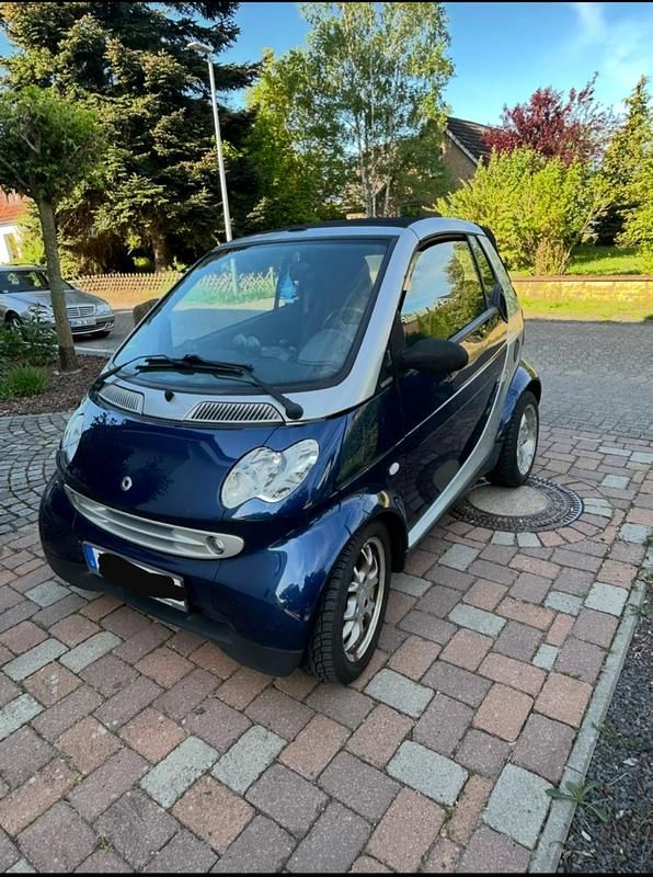 Blau Gebraucht 2004 Smart ForTwo Cabrio Cabrio | 1.500 € (Guter Preis) - Bild 1/4