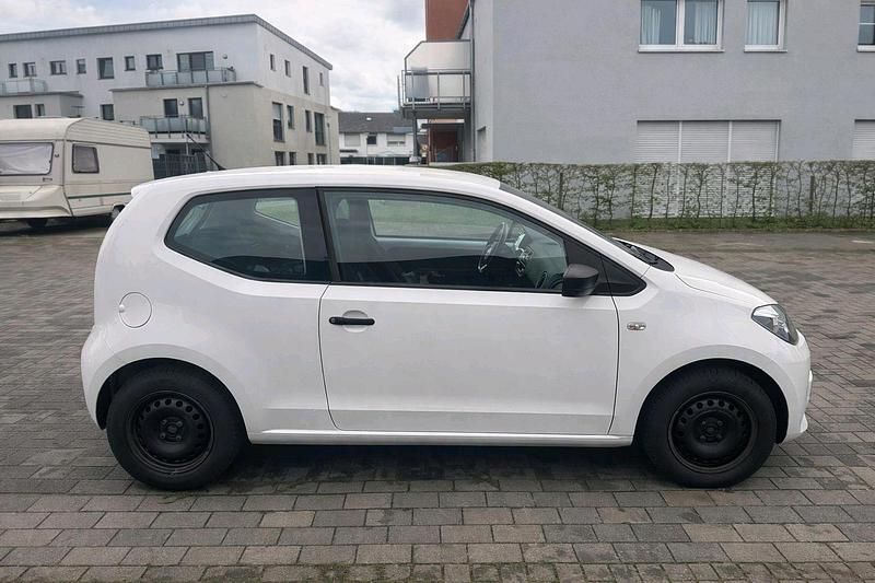 Second-hand VW up! 60 CP (44 kW) 2014 Alb Hatchback