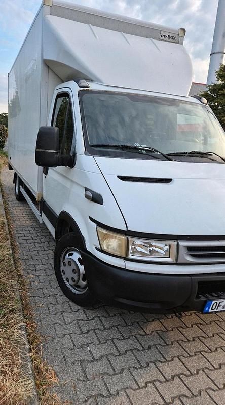 Weiß Gebraucht 2006 Iveco Daily Limousine | 8.500 € - Bild 1/4