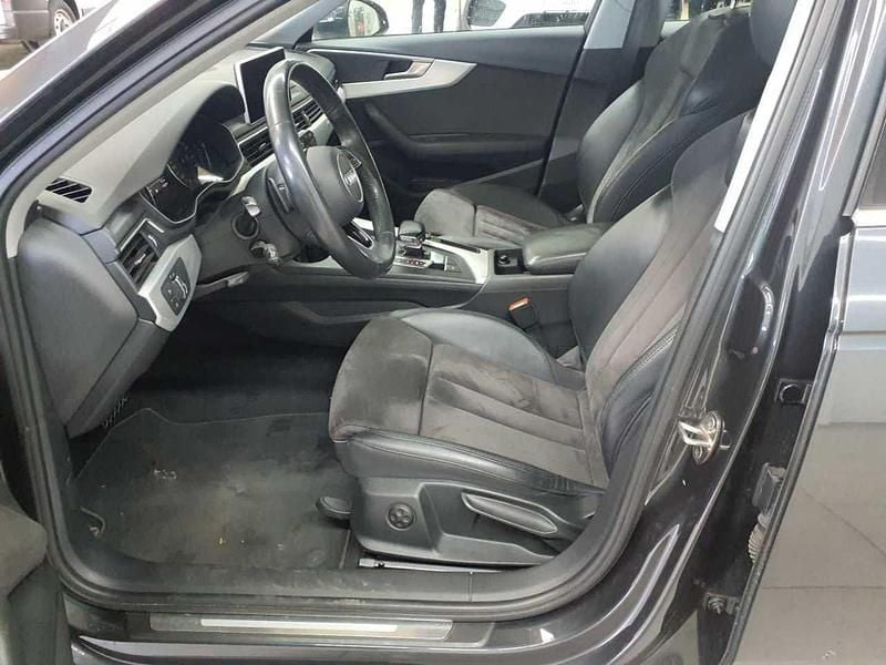 Gebraucht Audi A4 Sport 231 PS (169 kW) 2019 Manhattangrau metallic Kombi