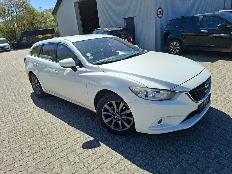 Używany Mazda 6 150 KM (110 kW) 2015 Biały Kombi