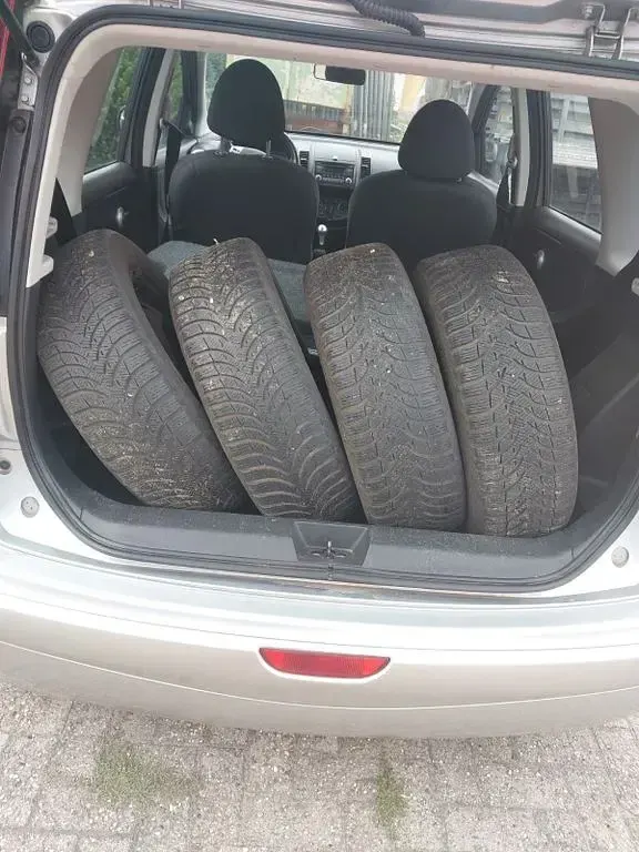 Gebraucht Nissan Note Acenta 88 PS (64 kW) 2011 Silber Kleinwagen