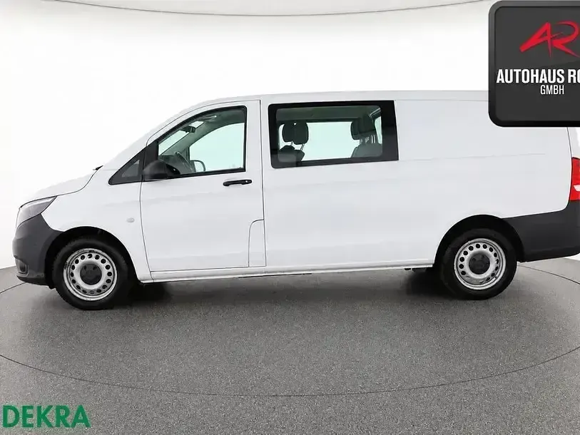 Gebraucht Mercedes Vito 163 PS (119 kW) 2021 Arktikweiss Van