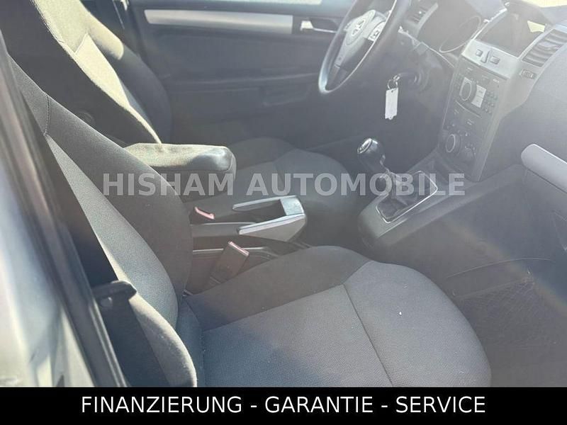 Gebraucht Opel Zafira Edition 94 PS (69 kW) 2007 Silber Van / Kleinbus