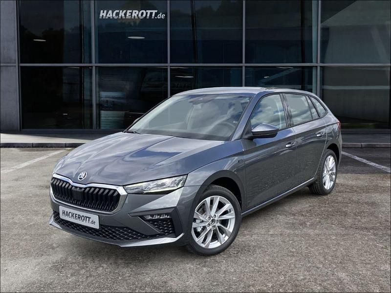Grau Neu 2025 Skoda Scala Tour Kleinwagen | 27.990 € (Teuer) - Bild 1/4