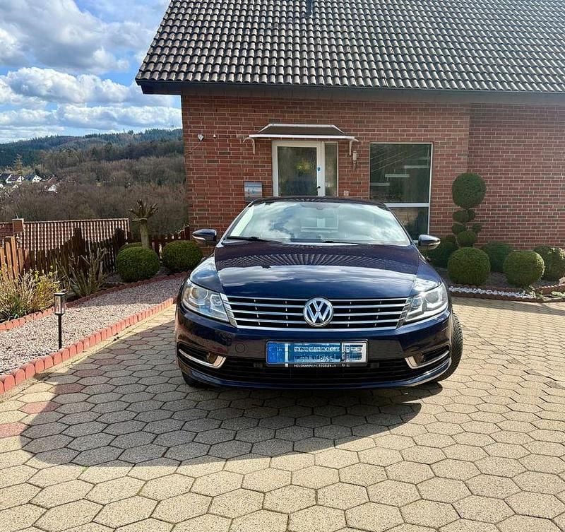 Usado VW CC 140 HP (102 kW) 2012 Azul Sedan