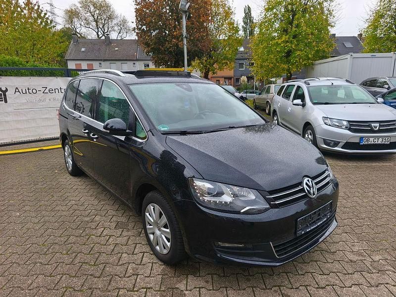 Schwarz Gebraucht 2015 VW Sharan Comfortline Van / Kleinbus | 13.600 € (Superpreis) - Bild 1/4