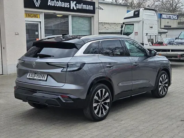 Gebraucht Renault Austral Techno 158 PS (116 kW) 2025 Grau SUV