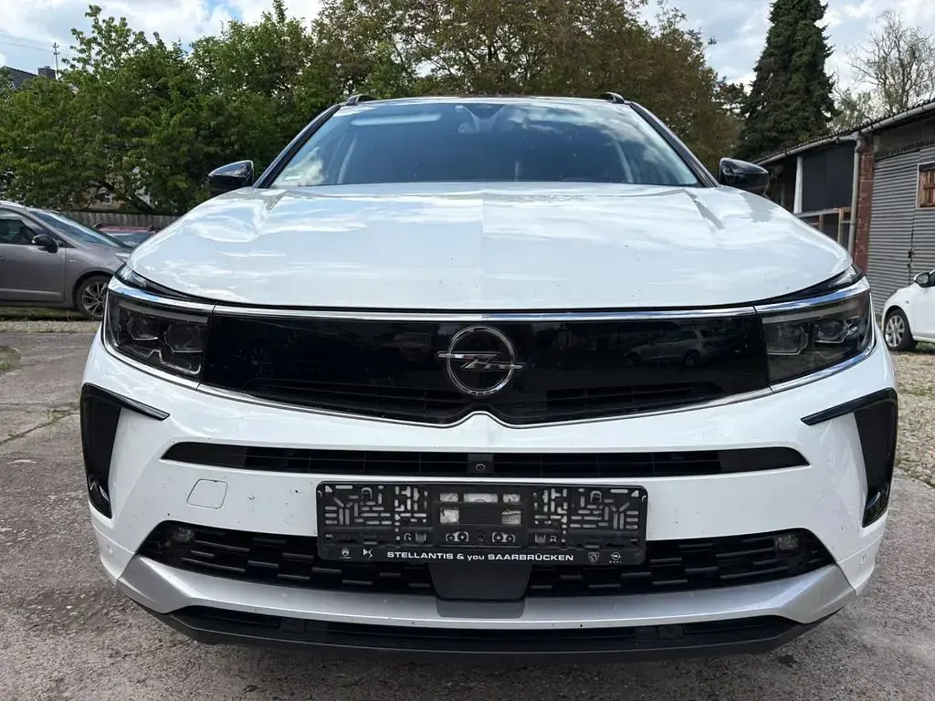 Gebraucht Opel Grandland X Elegance 131 PS (96 kW) 2023 Weiß SUV