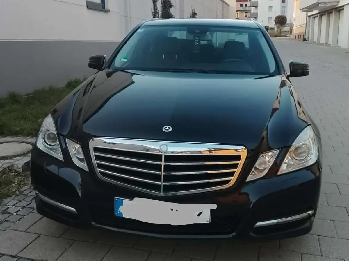 Occasion Mercedes E200 Avantgarde 184 ch (135 kW) 2011 Noir Berline