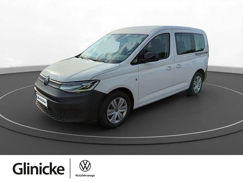 Weiß Gebraucht 2021 VW Caddy Basis Van / Kleinbus | 25.980 € (Etwas zu teuer) - Bild 1/4